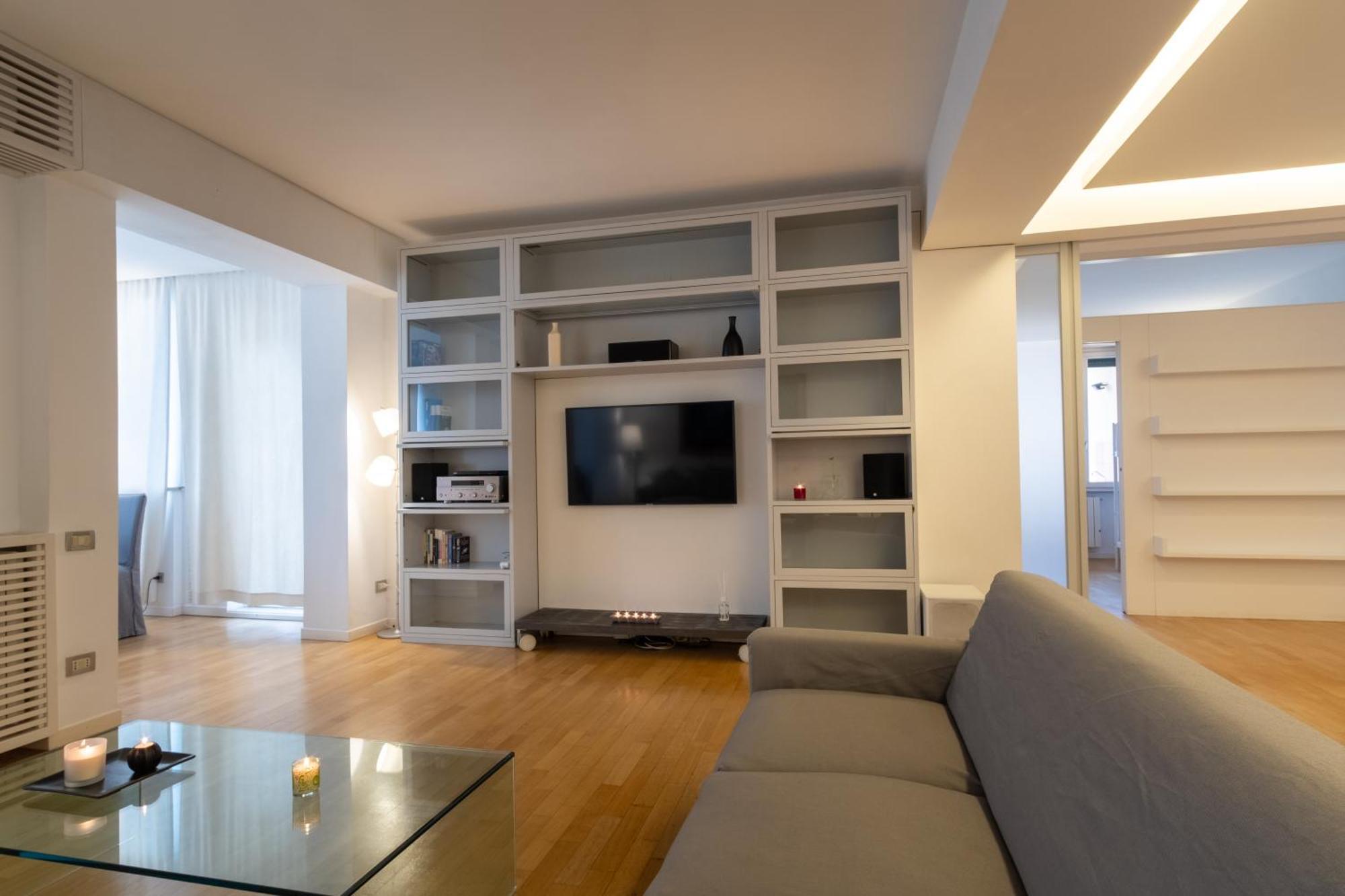 Attic With Terrace And Jacuzzi - Luxury Apartment Рим Екстер'єр фото